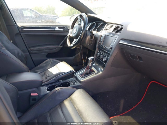 2017 VOLKSWAGEN GOLF GTI 3VW447AUXHM016132 Photo 4