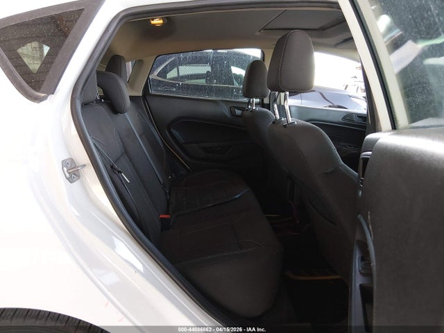 3FADP4EJ9JM147167 Ford FIESTA SE