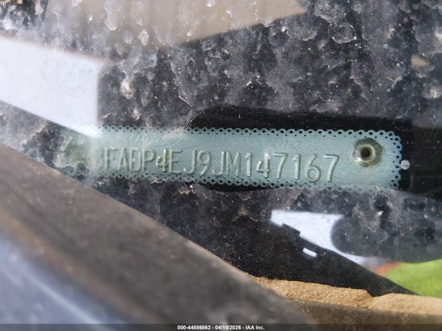 3FADP4EJ9JM147167 Ford FIESTA SE