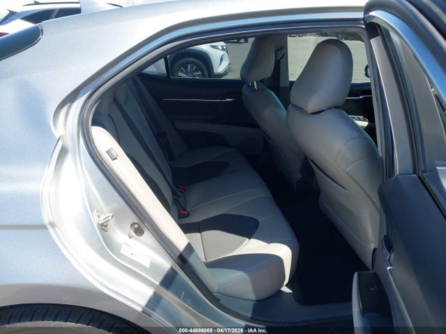 4T1B11HK6KU235480 Toyota CAMRY LE
