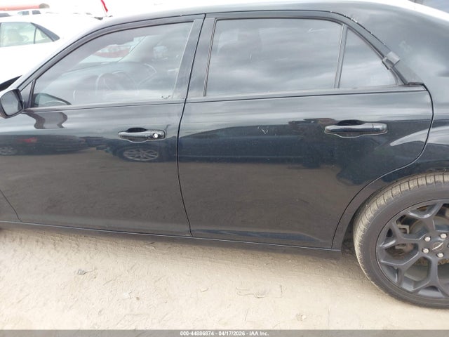 Chrysler 300 Touring 2019 2C3CCAAG4KH546969 Image 14