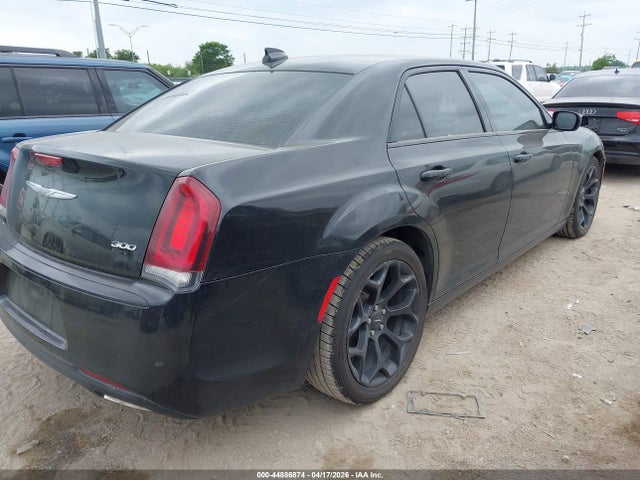 Chrysler 300 Touring 2019 2C3CCAAG4KH546969 Image 4