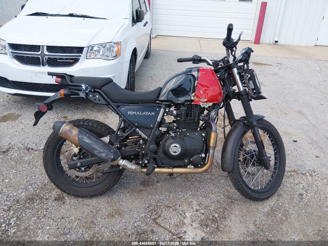 ME3GEM245PK400201 Royal Enfield Motors Himalayan