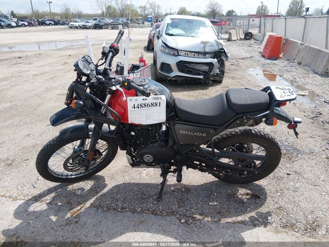 ME3GEM245PK400201 Royal Enfield Motors Himalayan