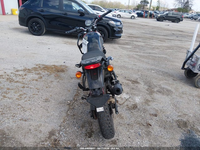 ME3GEM245PK400201 Royal Enfield Motors Himalayan