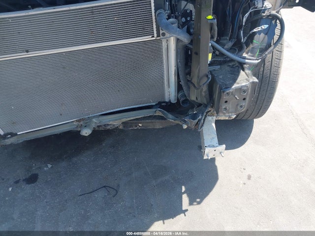 44886888 :رقم المزاد ، 5TDKBRCH9SS666220 vin ، 2025 Toyota Highlander Hybrid Xle مزاد بيع