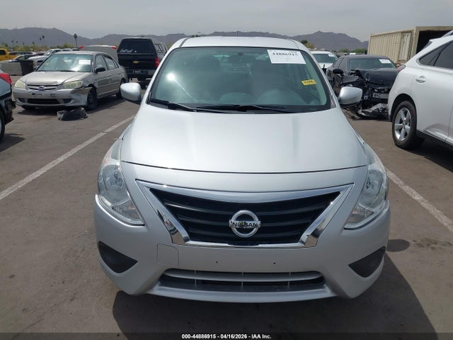 3N1CN7AP3KL872040 Nissan Versa 1.6 Sv