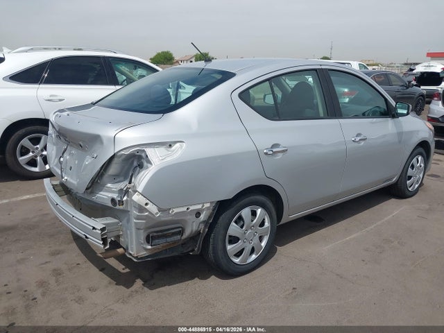 3N1CN7AP3KL872040 Nissan Versa 1.6 Sv