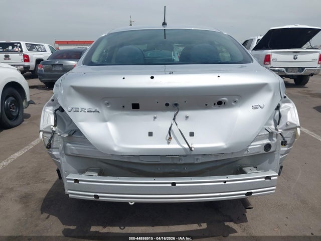 3N1CN7AP3KL872040 Nissan Versa 1.6 Sv