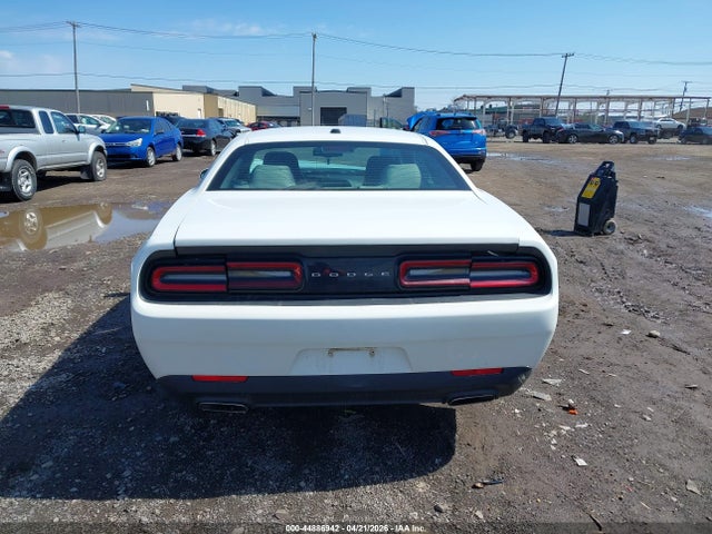 44886942 :رقم المزاد ، 2C3CDZAG5FH760970 vin ، 2015 Dodge Challenger Sxt مزاد بيع