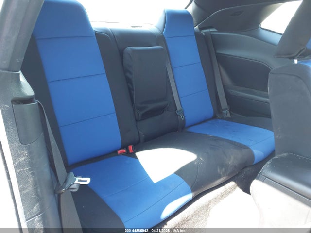 44886942 :رقم المزاد ، 2C3CDZAG5FH760970 vin ، 2015 Dodge Challenger Sxt مزاد بيع