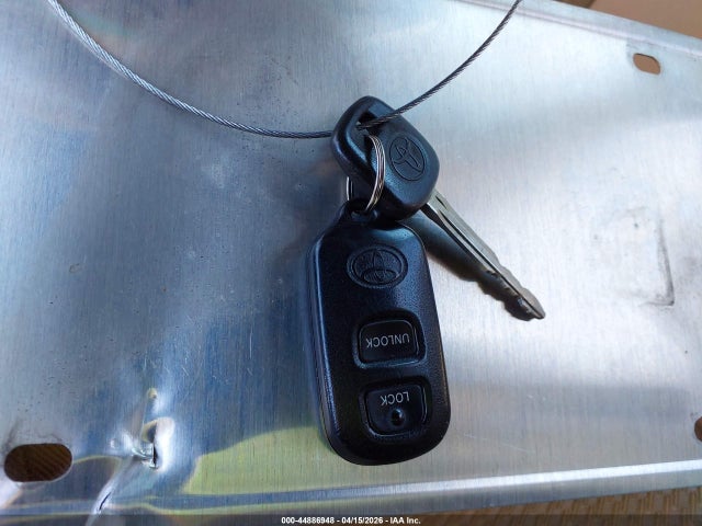 2006 Toyota Highlander V6 მანქანა იყიდება აუქციონზე, vin: JTEDP21A260103117, აუქციონის ნომერი: 44886948