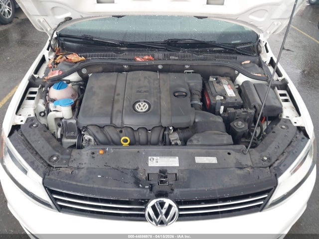 44886978 :رقم المزاد ، 3VWDP7AJ5DM439868 vin ، 2013 Volkswagen Jetta 2.5l Se مزاد بيع