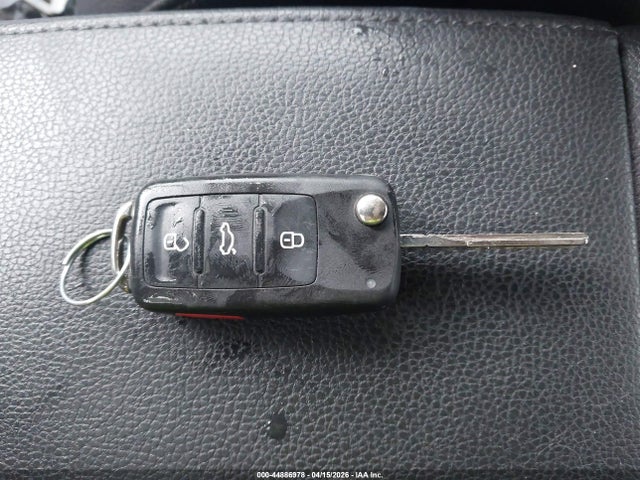 44886978 :رقم المزاد ، 3VWDP7AJ5DM439868 vin ، 2013 Volkswagen Jetta 2.5l Se مزاد بيع