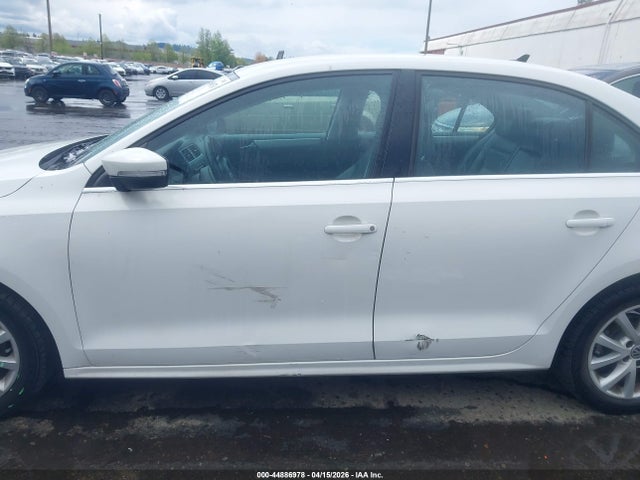 44886978 :رقم المزاد ، 3VWDP7AJ5DM439868 vin ، 2013 Volkswagen Jetta 2.5l Se مزاد بيع