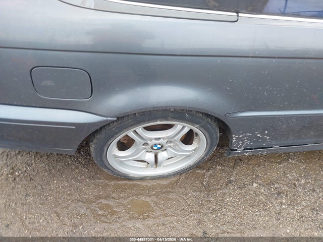 44887001 :رقم المزاد ، WBABS53431EV86063 vin ، 2001 Bmw 330ci مزاد بيع