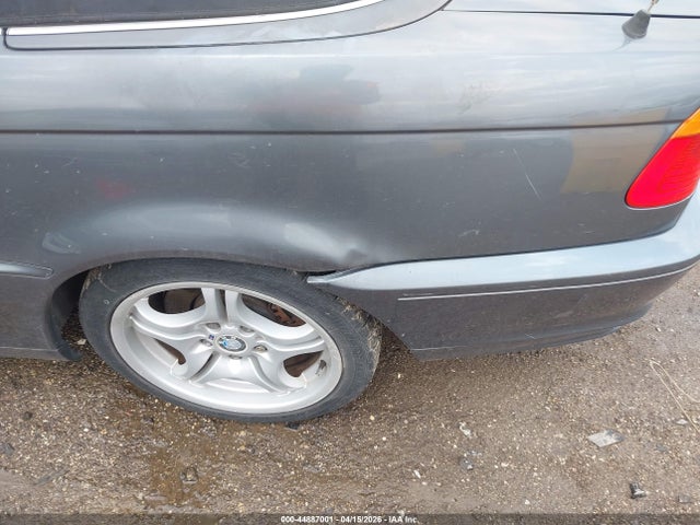 44887001 :رقم المزاد ، WBABS53431EV86063 vin ، 2001 Bmw 330ci مزاد بيع