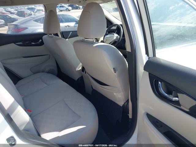 Auction sale of the 2019 Nissan Rogue Sport Sv, vin: JN1BJ1CR2KW629655, lot number: 44887031