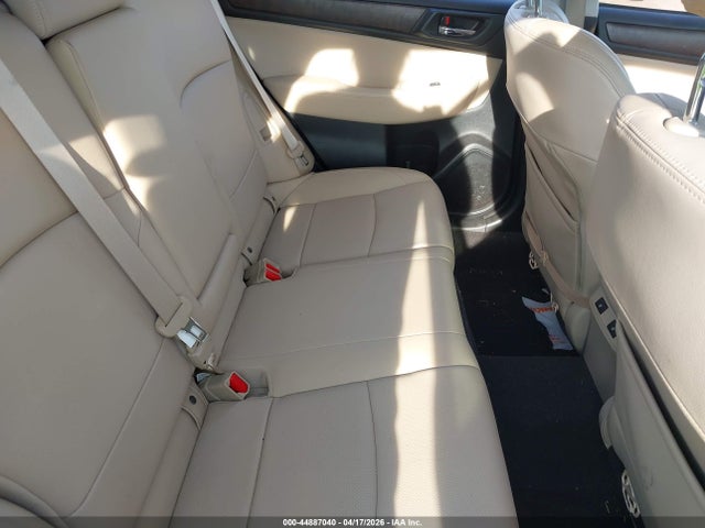 44887040 :رقم المزاد ، 4S4BSALC1F3323474 vin ، 2015 Subaru Outback 2.5i Limited مزاد بيع