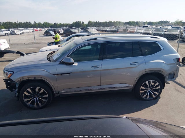 Auction sale of the 2022 Volkswagen Atlas 3.6l V6 Sel Premium R-line, vin: 1V2FR2CA9NC503417, lot number: 44887048