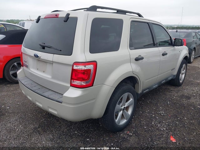 44887056 :رقم المزاد ، 1FMCU03118KA78319 vin ، 2008 Ford Escape Xlt مزاد بيع