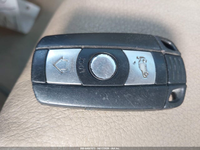 Продаж на аукціоні авто 2007 Bmw 525i, vin: WBANE535X7CW68311, номер лоту: 44887073