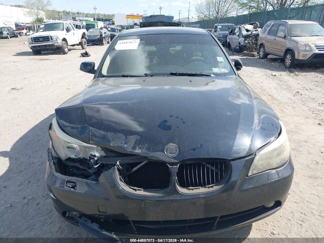 Продаж на аукціоні авто 2007 Bmw 525i, vin: WBANE535X7CW68311, номер лоту: 44887073