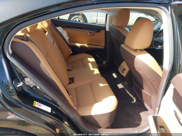 JTHBW1GGXJ2182598 Lexus ES 300H