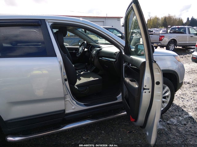 44887076 :رقم المزاد ، 5XYKUDA29BG002735 vin ، 2011 Kia Sorento Ex V6 مزاد بيع