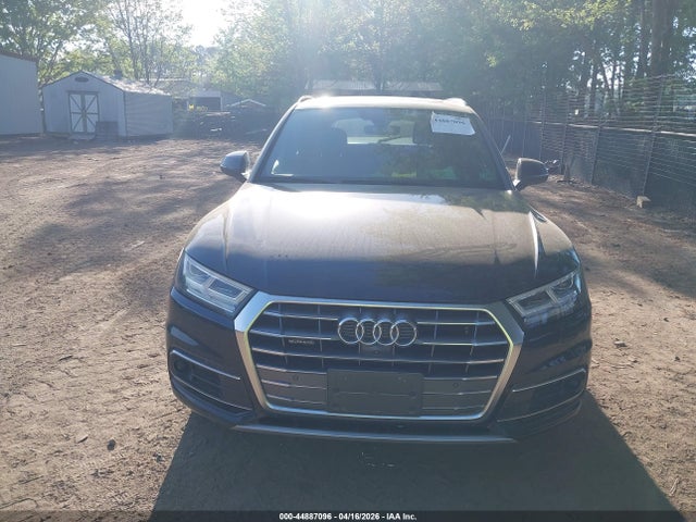 44887096 :رقم المزاد ، WA1CNAFY7J2061329 vin ، 2018 Audi Q5 2.0t Premium مزاد بيع