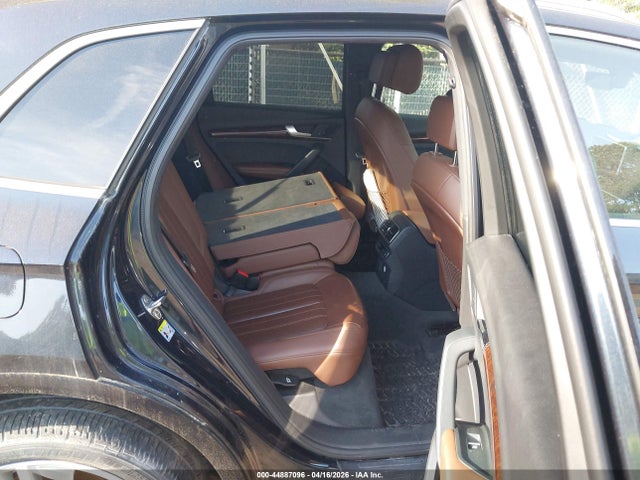 44887096 :رقم المزاد ، WA1CNAFY7J2061329 vin ، 2018 Audi Q5 2.0t Premium مزاد بيع