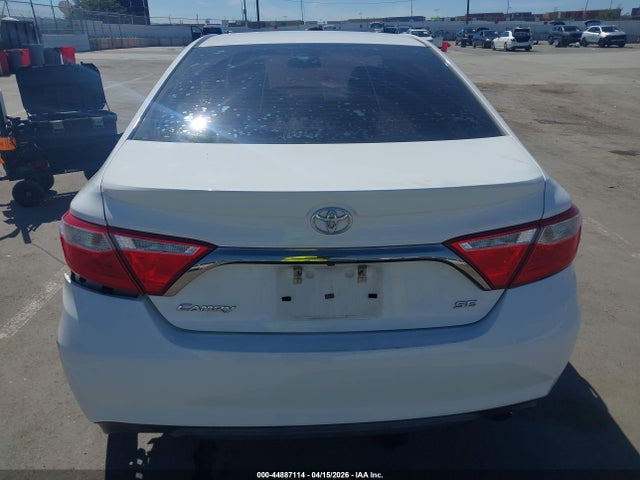 Toyota CAMRY SE 2015 4T1BF1FK5FU909287 Image 16