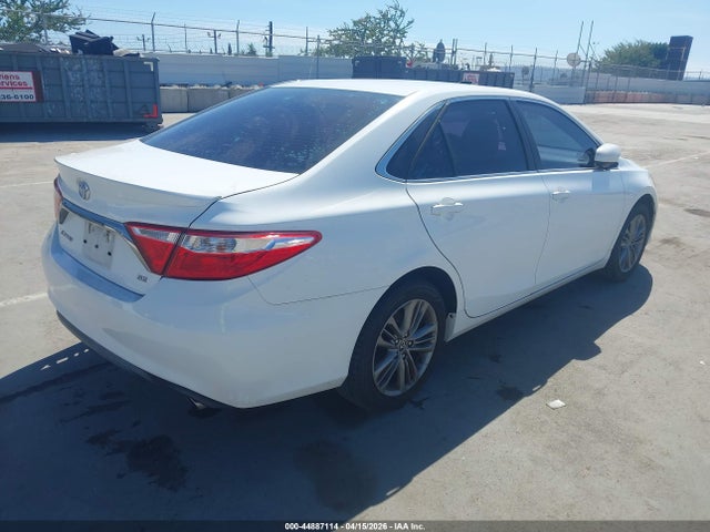 Toyota CAMRY SE 2015 4T1BF1FK5FU909287 Image 4