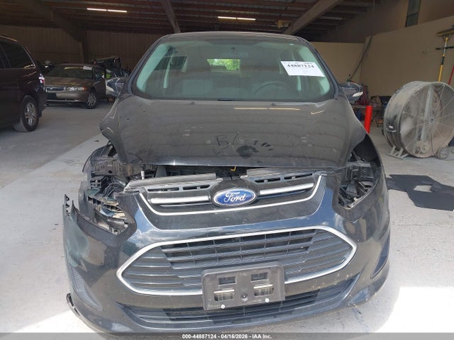 44887124 :رقم المزاد ، 1FADP5AU0HL116407 vin ، 2017 Ford C-max Hybrid Se مزاد بيع