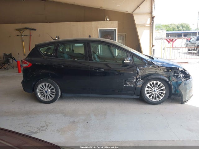 44887124 :رقم المزاد ، 1FADP5AU0HL116407 vin ، 2017 Ford C-max Hybrid Se مزاد بيع
