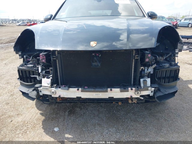 2021 Porsche Cayenne მანქანა იყიდება აუქციონზე, vin: WP1BG2AY8MDA49898, აუქციონის ნომერი: 44887137