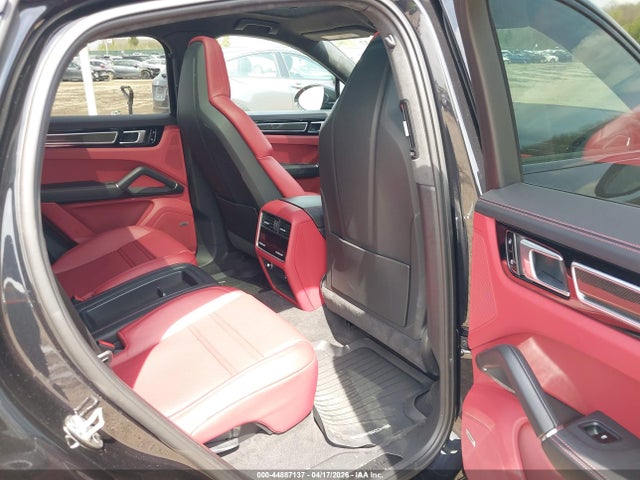 2021 Porsche Cayenne მანქანა იყიდება აუქციონზე, vin: WP1BG2AY8MDA49898, აუქციონის ნომერი: 44887137