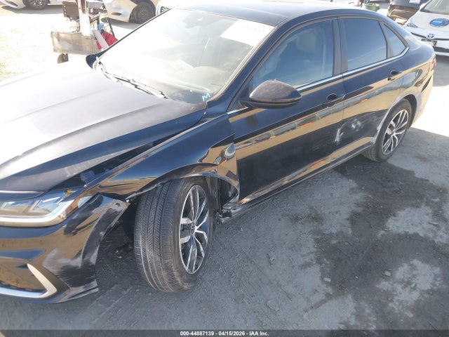 2025 Volkswagen Jetta 1.5t Se მანქანა იყიდება აუქციონზე, vin: 3VW7X7BU3SM103719, აუქციონის ნომერი: 44887139