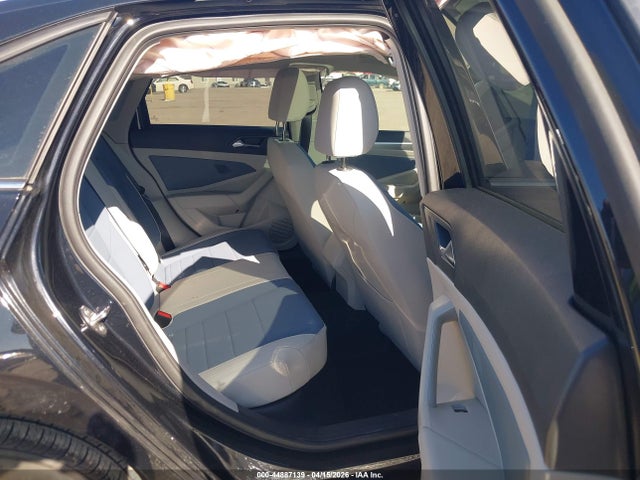 2025 Volkswagen Jetta 1.5t Se მანქანა იყიდება აუქციონზე, vin: 3VW7X7BU3SM103719, აუქციონის ნომერი: 44887139