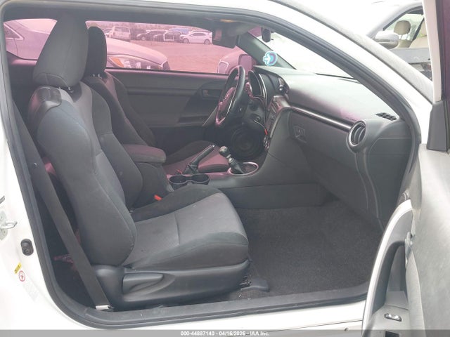 JTKJF5C76E3070898 Scion TC