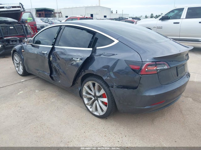 Продаж на аукціоні авто 2019 Tesla Model 3 Long Range/performance, vin: 5YJ3E1EB3KF530496, номер лоту: 44887145