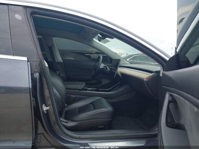 Продаж на аукціоні авто 2019 Tesla Model 3 Long Range/performance, vin: 5YJ3E1EB3KF530496, номер лоту: 44887145