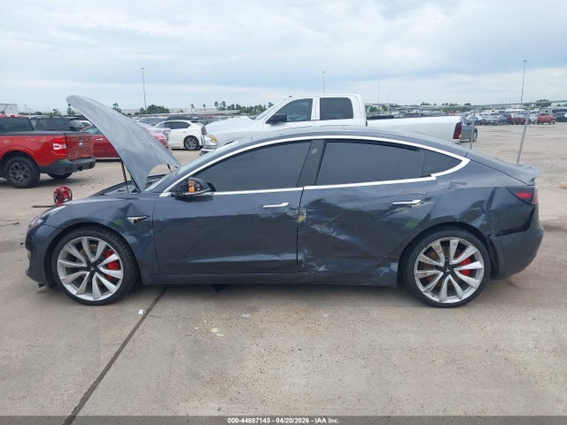Продаж на аукціоні авто 2019 Tesla Model 3 Long Range/performance, vin: 5YJ3E1EB3KF530496, номер лоту: 44887145