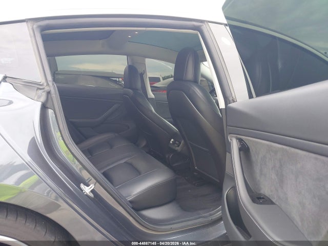 Продаж на аукціоні авто 2019 Tesla Model 3 Long Range/performance, vin: 5YJ3E1EB3KF530496, номер лоту: 44887145