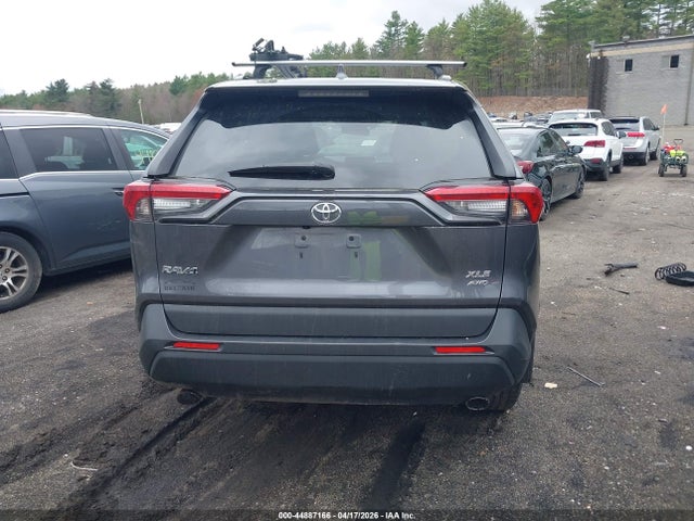 44887166 :رقم المزاد ، 2T3R1RFV5MC250459 vin ، 2021 Toyota Rav4 Xle مزاد بيع