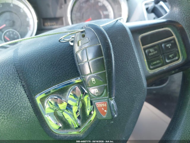 44887178 :رقم المزاد ، 2C4JRGAG8ER200426 vin ، 2014 Ram Cargo Tradesman مزاد بيع