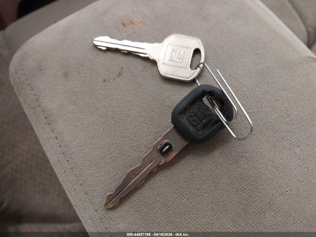 1998 Buick Century Custom მანქანა იყიდება აუქციონზე, vin: 2G4WS52M9W1417272, აუქციონის ნომერი: 44887186