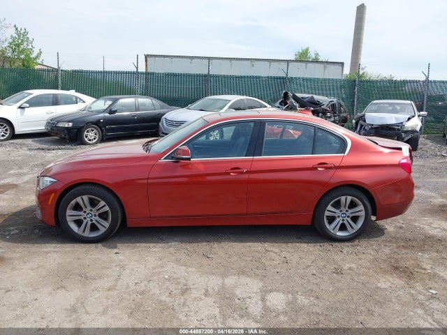 44887200 :رقم المزاد ، WBA8D9C58JEM32985 vin ، 2018 Bmw 330i Xdrive مزاد بيع