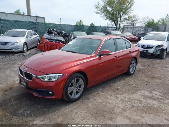 44887200 :رقم المزاد ، WBA8D9C58JEM32985 vin ، 2018 Bmw 330i Xdrive مزاد بيع