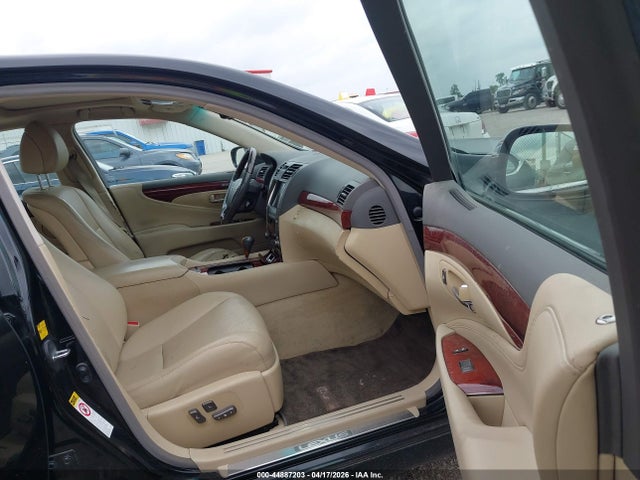 44887203 :رقم المزاد ، JTHBL46F185067903 vin ، 2008 Lexus Ls 460 مزاد بيع